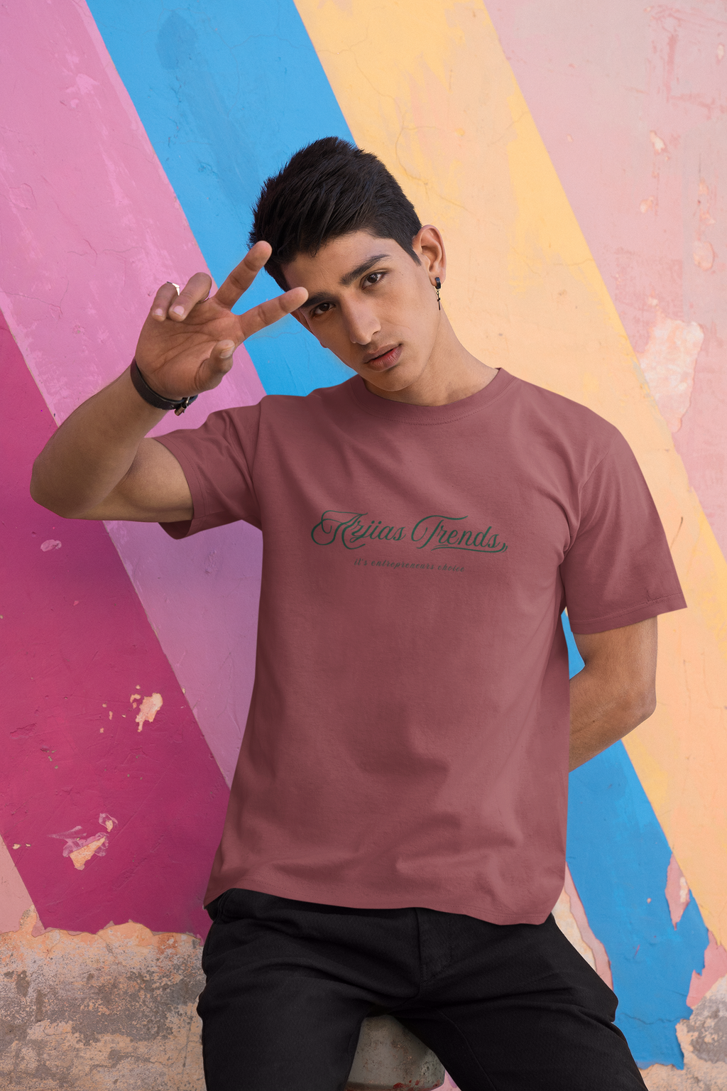 Everyday Hustle Tee – Made to Move with You